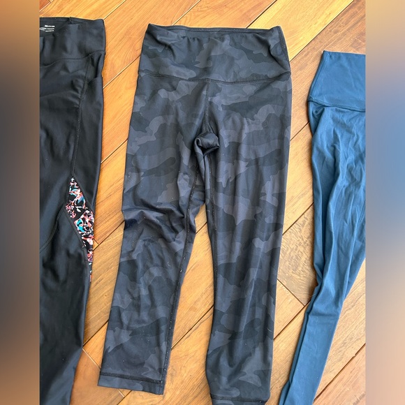 Lot of 3 leggings - Picture 2 of 3